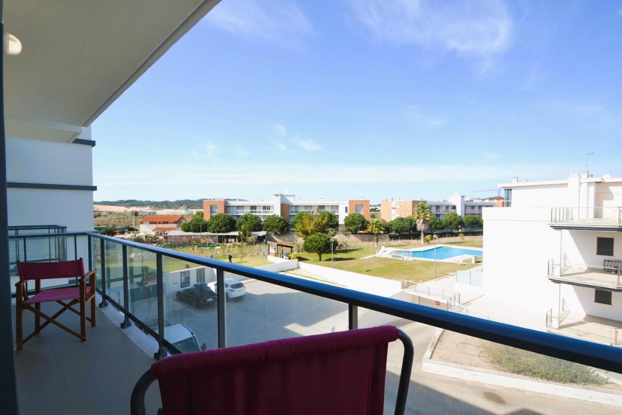 Sol E Mar T3 - By Smarthomes São Martinho do Porto Esterno foto