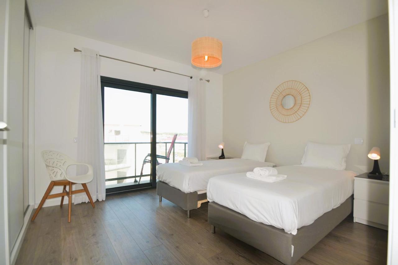 Sol E Mar T3 - By Smarthomes São Martinho do Porto Esterno foto